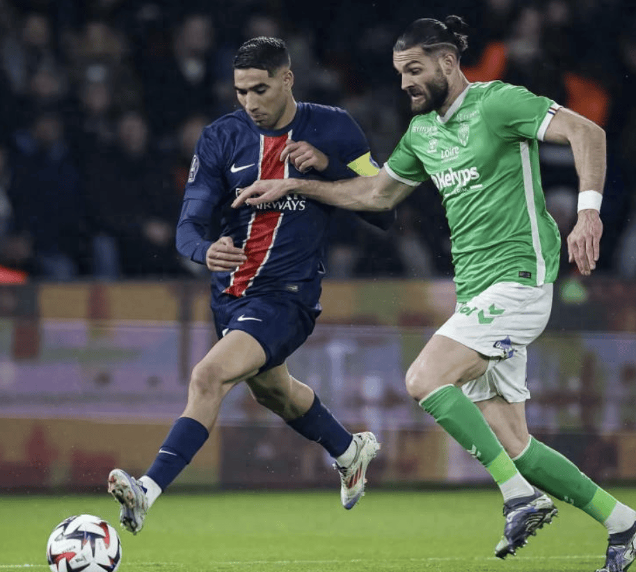 圣埃蒂安战胜对手，积累宝贵积分的简单介绍