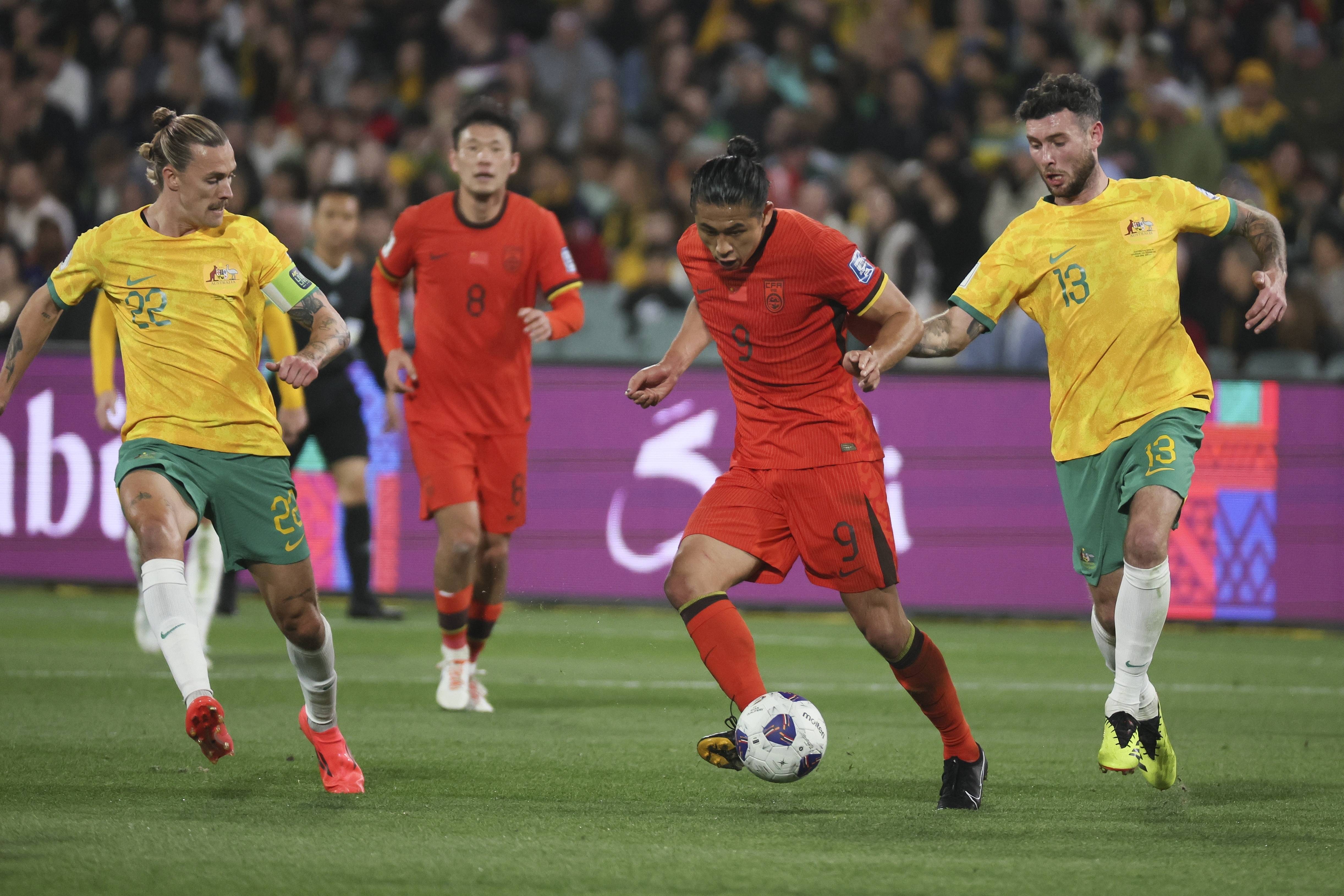 莫德里奇头球破门+点球绝杀，切尔西遭遇联赛三连败的简单介绍